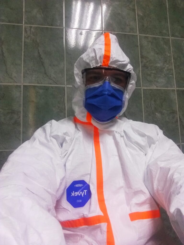 "Trabajando en Zona Roja durante la pandemia COVID-19"